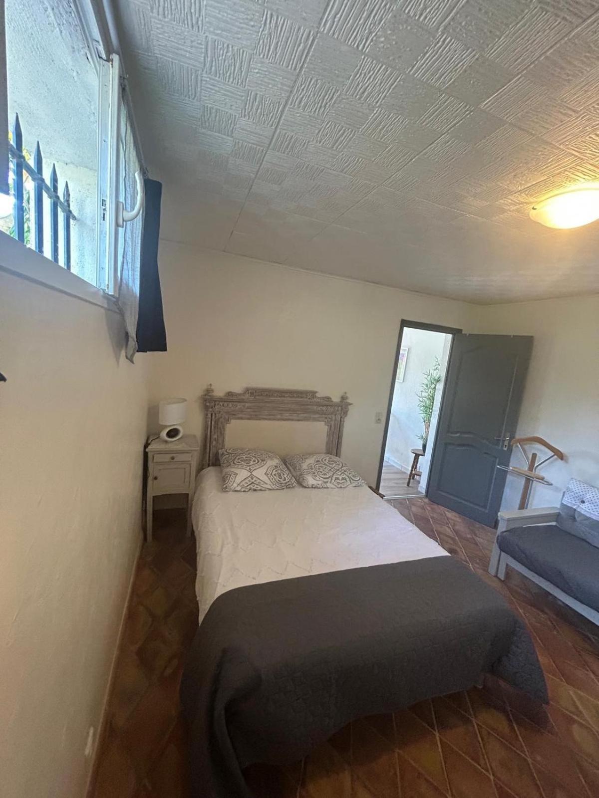 Les Palmiers Apartamento Fréjus Exterior foto